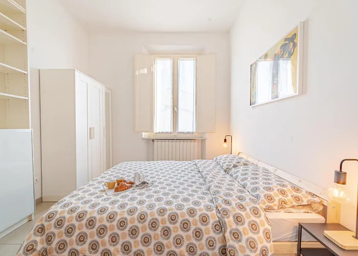 Mosse Bridge Apartment By Mamo Florence
